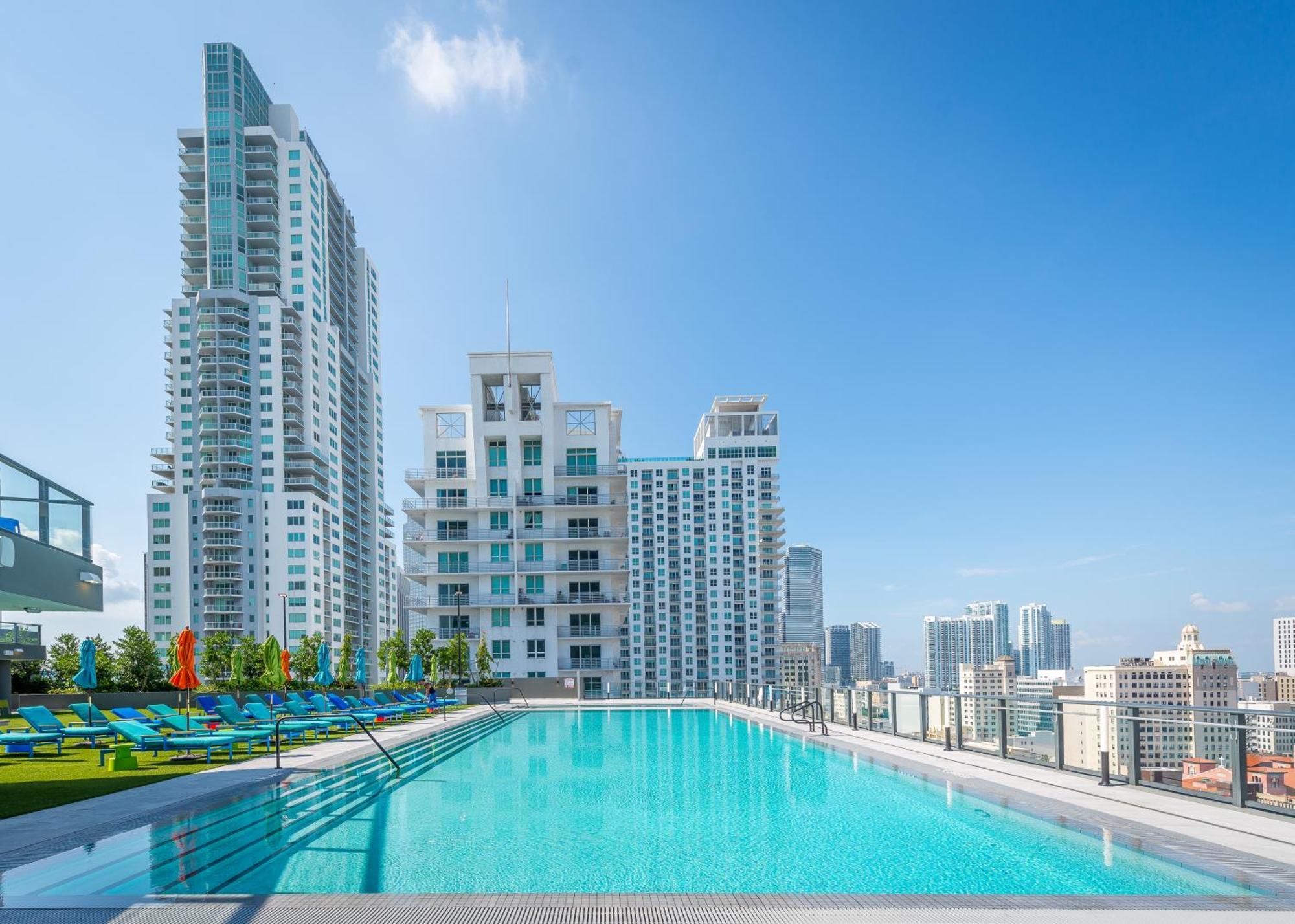 Luxurious King Bed Suite In Downtown Miami Exteriér fotografie