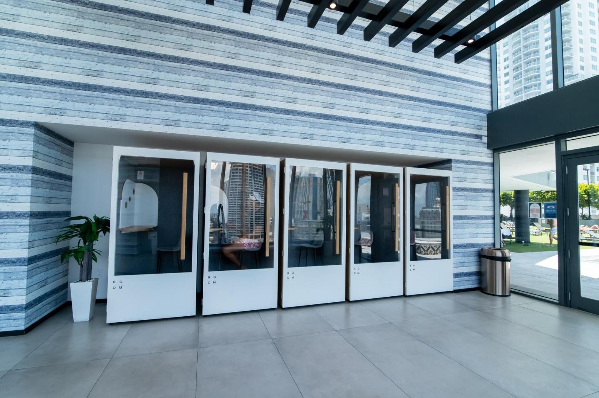 Luxurious King Bed Suite In Downtown Miami Exteriér fotografie