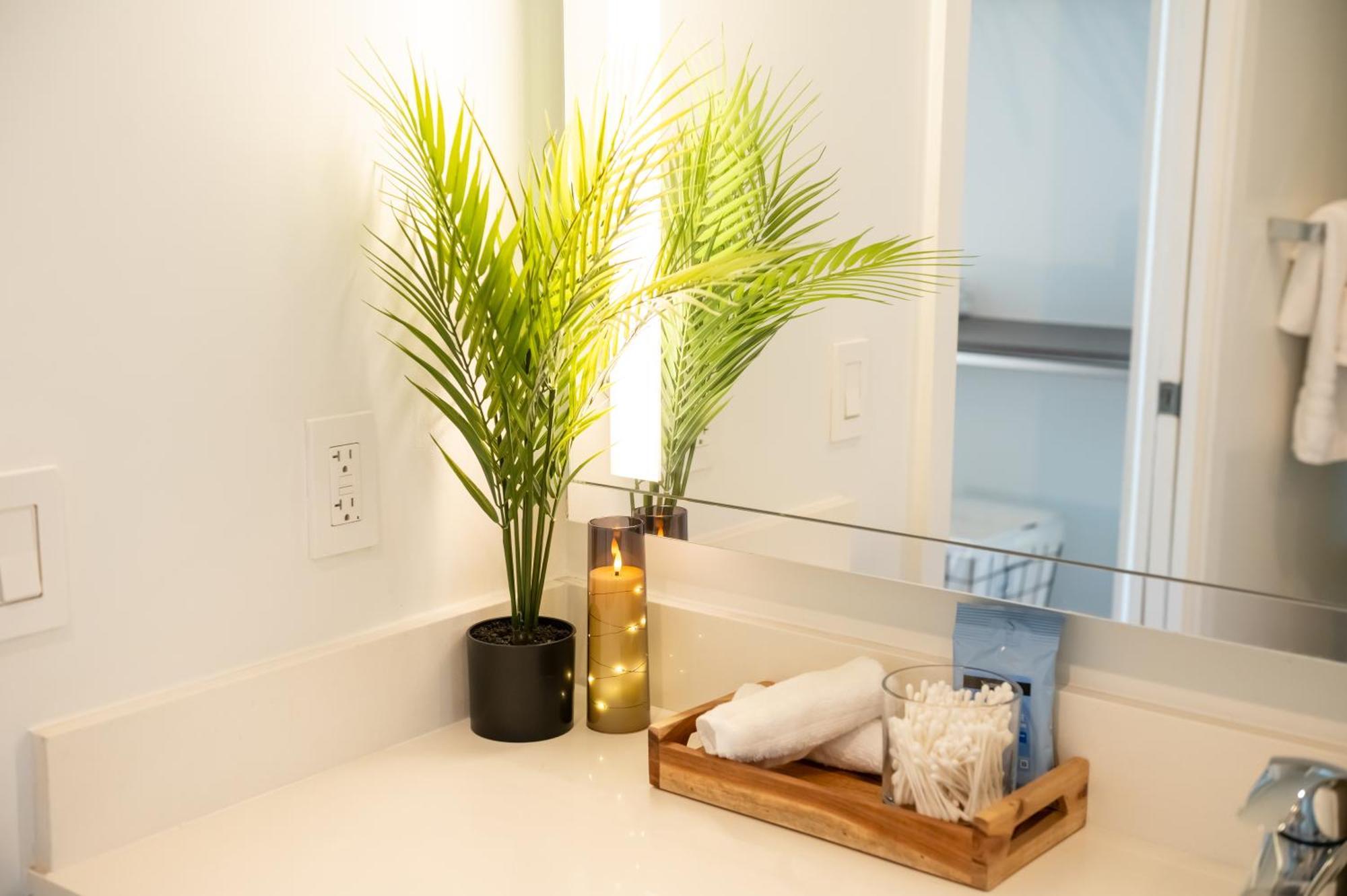 Luxurious King Bed Suite In Downtown Miami Exteriér fotografie